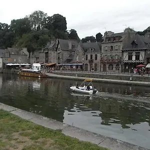 Cocooning Aux Portes De Dinan , Pmr , Saint-Samson-sur-Rance France